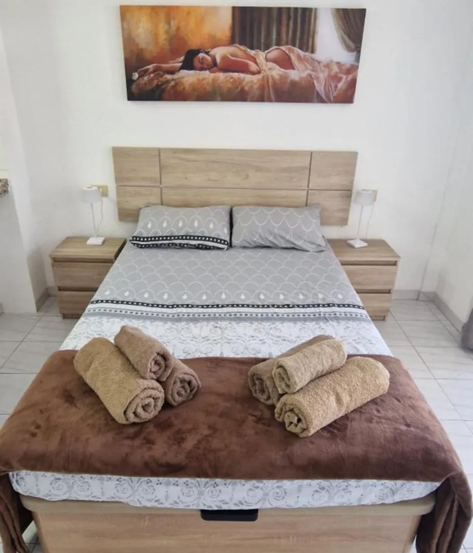 Eleonora Sweet Apartment Los Cristianos  Spain